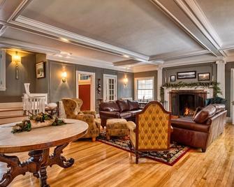 Great Location| Walk To Main Street| Large Groups - Lake Placid - Salon