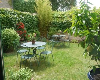 Le Clement V - Pays-de-Belvès - Patio