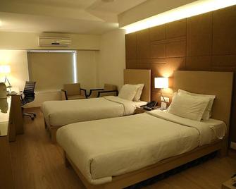Hotel President - Dehradun - Bedroom