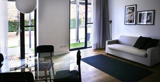 Mxp Rooms - Cardano al Campo - Living room