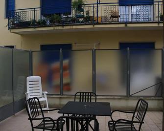 Hotel Dora - Levanto - Balcón