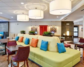 Home2 Suites by Hilton Stafford Quantico - Stafford - Lounge
