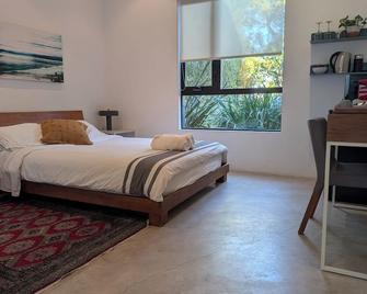 Luxury suite with private entrance - Los Angeles - Bedroom