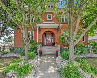 Nicklin House - Leamington - Budova
