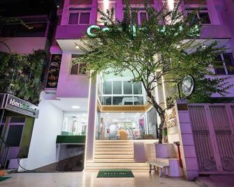 Camila Airport Hotel - Ciudad Ho Chi Minh - Edificio