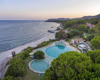 Luna Sardinia - Santa Margherita di Pula - Beach