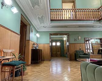 Guest House Top Floor - Telavi - Lobby
