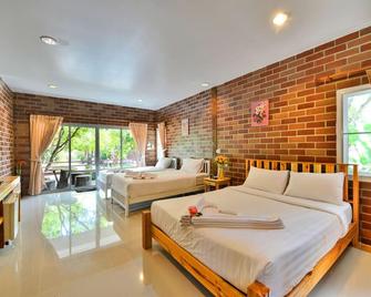 Theerama Cottage - Suan Phueng - Schlafzimmer