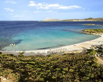 Colonna Hotel Du Golf - Marina di portisco - Пляж