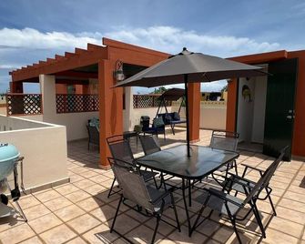 Enjoy the beautiful beach villa of Boqueron. Relax in stress-less beach ambiance - Boqueron - Balcony