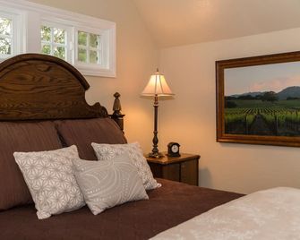 Beautiful Studio Getaway in the Heart of Wine Country - Healdsburg - Schlafzimmer