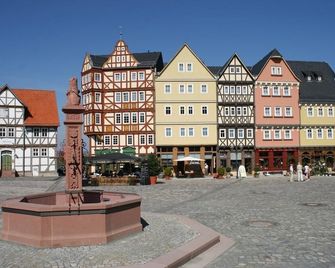 Landhotel Zum Hessenpark - Neu-Anspach