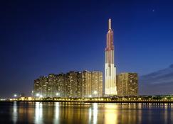 Luxury Smart Apartment At Landmark 81 Highest Building In Vn - Ho Chi Minh City - Building