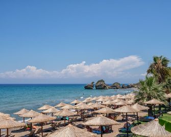 Porto Zorro Beach Hotel - Vasilikos - Strand