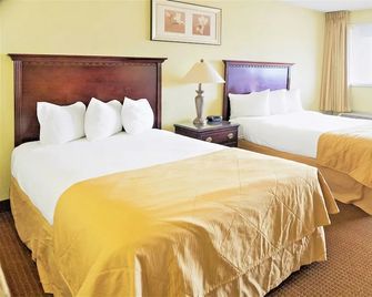 Economy Hotel Plus Wichita - Wichita
