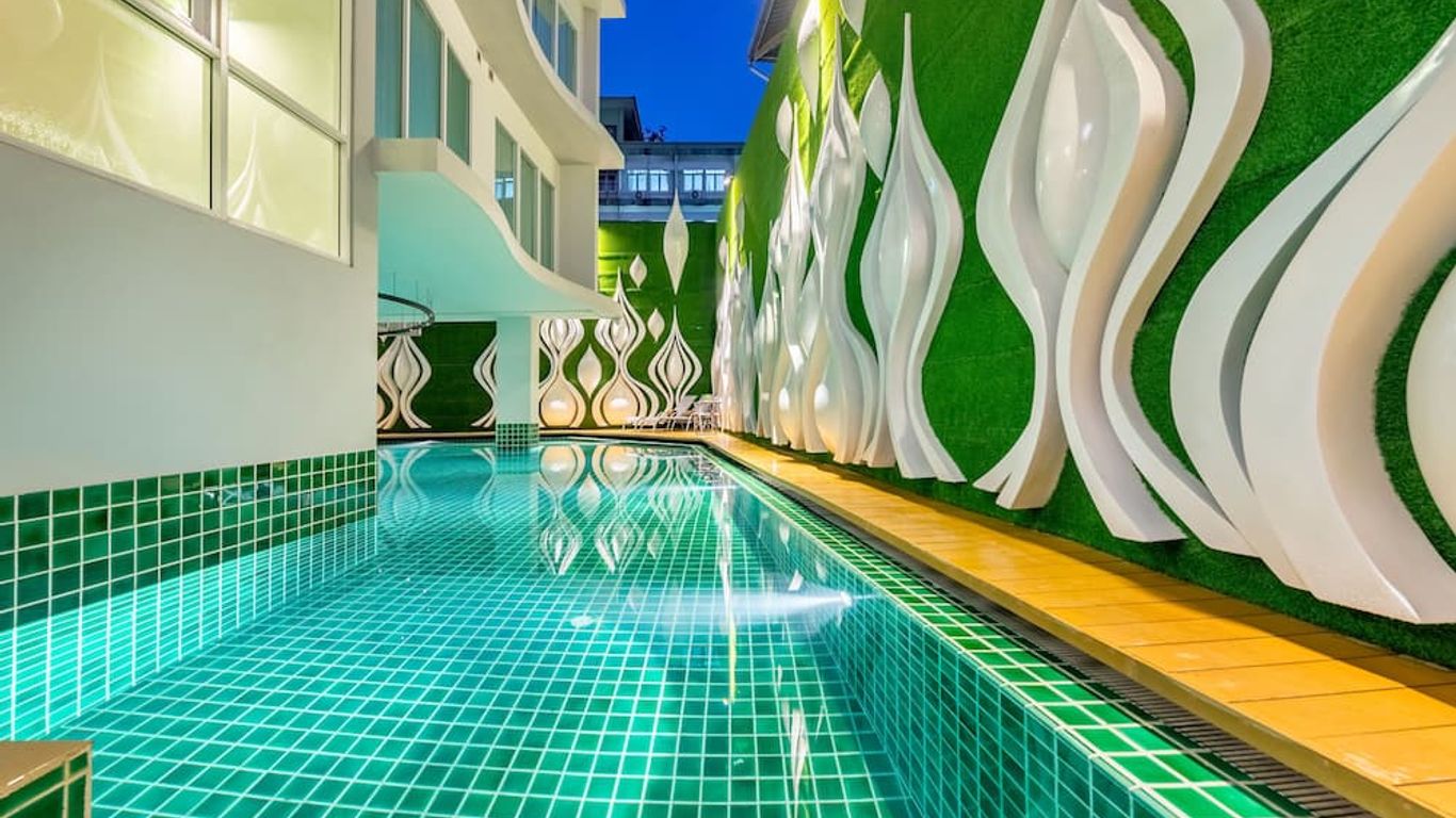 Anajak Bangkok Hotel - Sha Plus