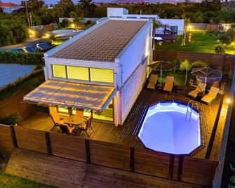 Cocoon Coral Villa | 1km from Maleme beach - Maleme - Pool
