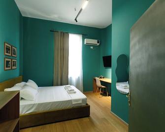 Sa Studio 24 - Tirana - Schlafzimmer