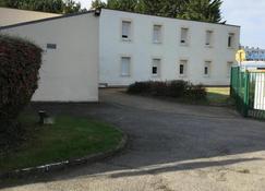 Be Myhôtel - Evreux - Edifício