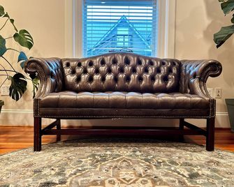 Grand Lux Inn - Tullahoma - Huiskamer