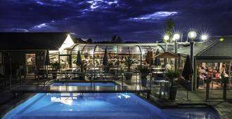 Hotel Du Golf - Saint-Étienne - Svømmebasseng