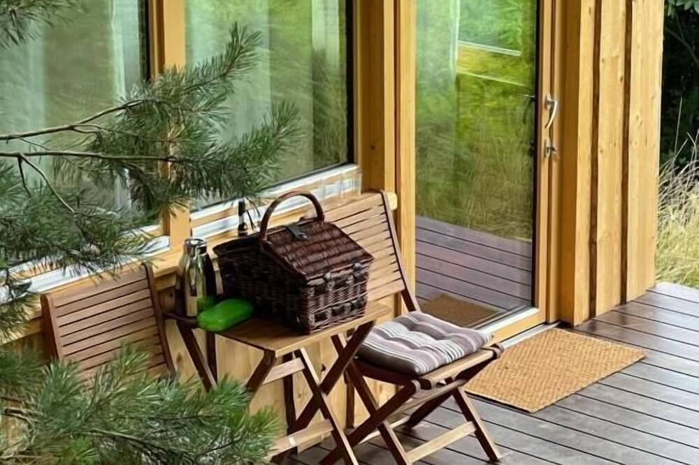 Boutique Glamping Divja Divine - Jiršovci - Binnenhof