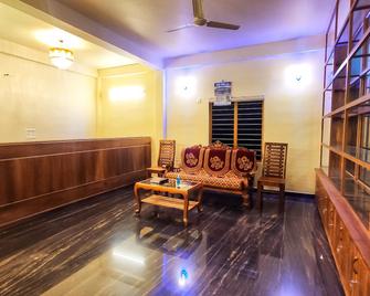 Blue Warm Foundations Private Limited - Pala - Lounge