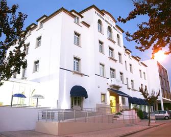 Hotel Evenia Monte Real - Monte Real - Building