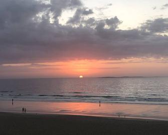 Direct ocean views from extra large balcony! Over 1200 square feet! - Old Orchard Beach - Beach
