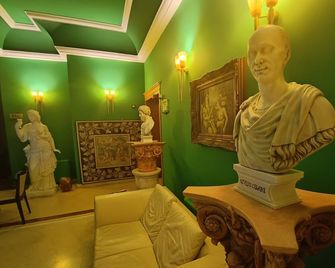 Seccy Hotel Boutique Art & Museum - Fiumicino - Kamervoorziening