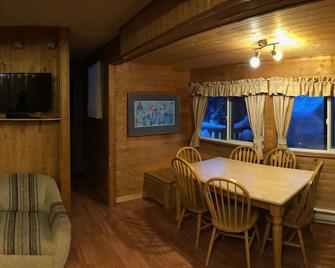 Lac Des Roches Resort - Bridge Lake - Comedor