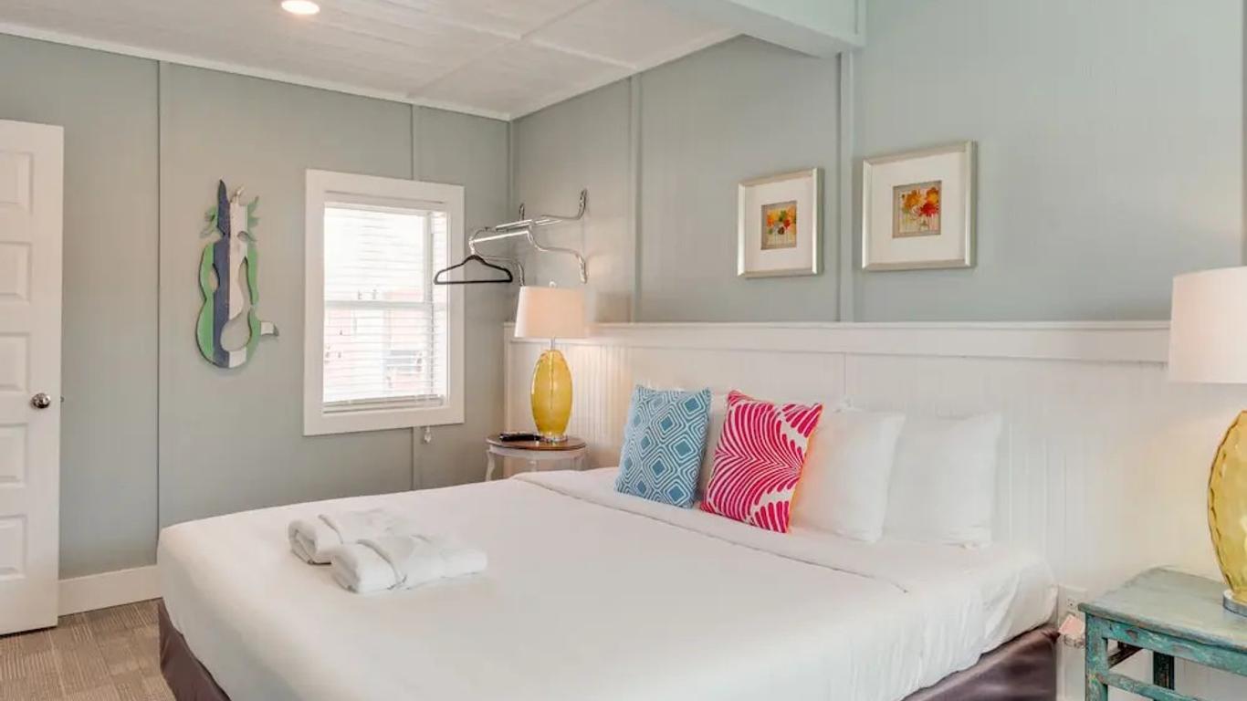 See Sea Motel