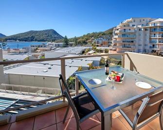 Barrington, 713/35-45 Shoal Bay Road - Shoal Bay - Balcony