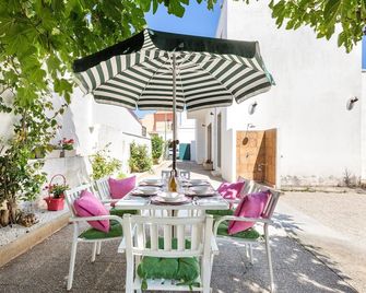 Villa Marina Salentina by BarbarHouse - Porto Cesareo - Patio