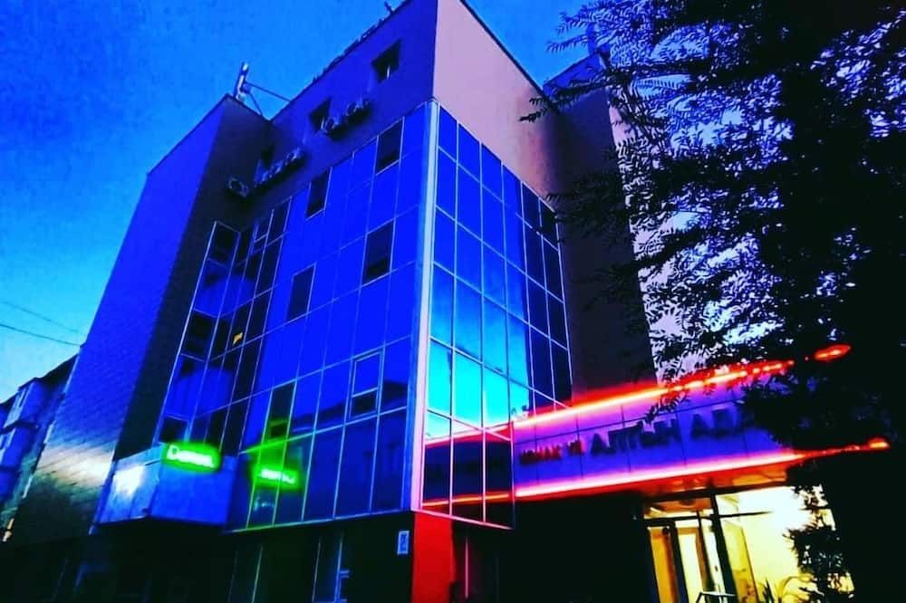 Altyn-Adam Hotel thumbnail 2