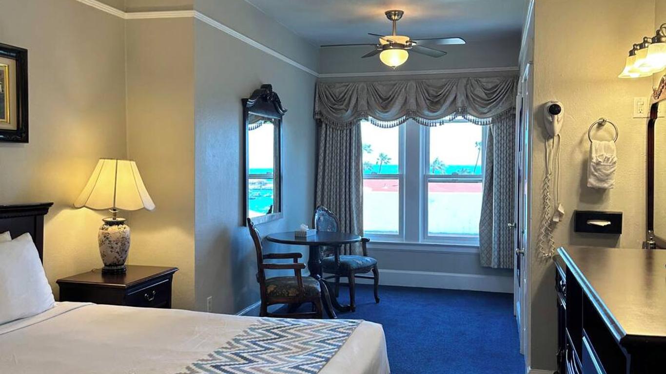 Hotel Catalina