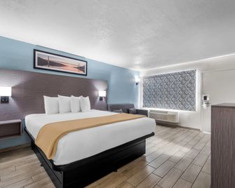 Rodeway Inn Lake Wales - Winter Haven - Lake Wales - Schlafzimmer