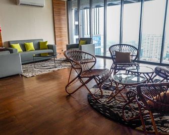 經濟型大道公寓飯店 - 雅加達 - 客廳