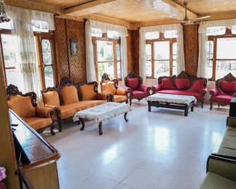 Ketav's Ayush Health Paradise - Pālampur - Lobby