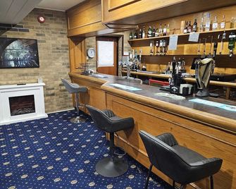 Dolphin Hotel St Ives - St. Ives - Bar