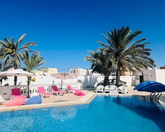 Dream Garden Djerba - Djerba Ajim - Alberca