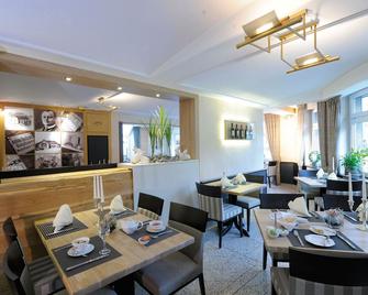 Landidyll Hotel Haus Hochstein - Eslohe - Restaurant