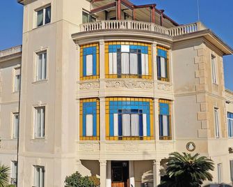 Hotel Villa Centa - Varazze - Edificio