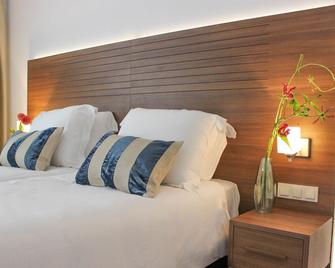 A-Hotel Oosterhout - Oosterhout - Bedroom