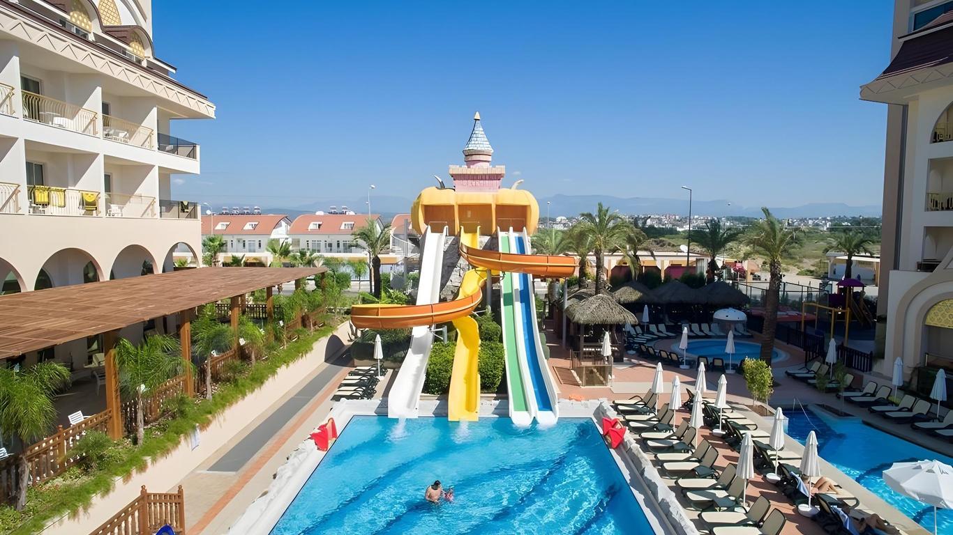 Side Crown Charm Palace