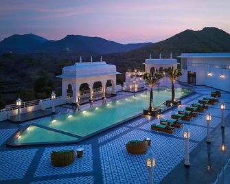 Udaipur Marriott Hotel - Udaipur - Pool