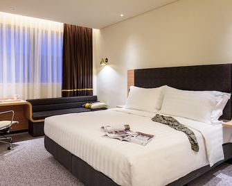 Camlux Hotel - Hong Kong - Habitació