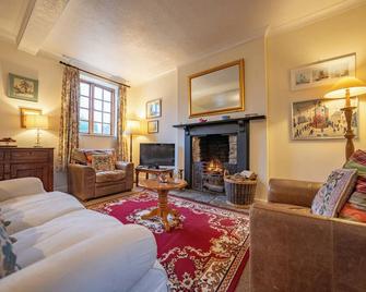 The Coach House - Abergavenny