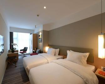 Atour Light Hotel Chengdu Chunxi Road Metro Station - Chengdu - Bedroom