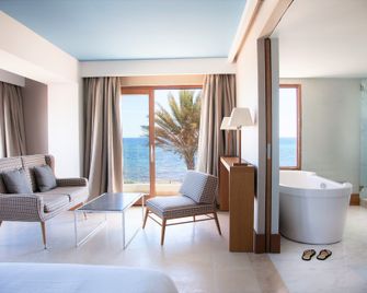 Gecko Hotel & Beach Club, a Small Luxury Hotel of the World - Platja de Migjorn